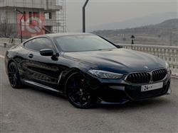 بي ام دبليو 8 الفئة